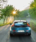 Volvo V40 2012 года